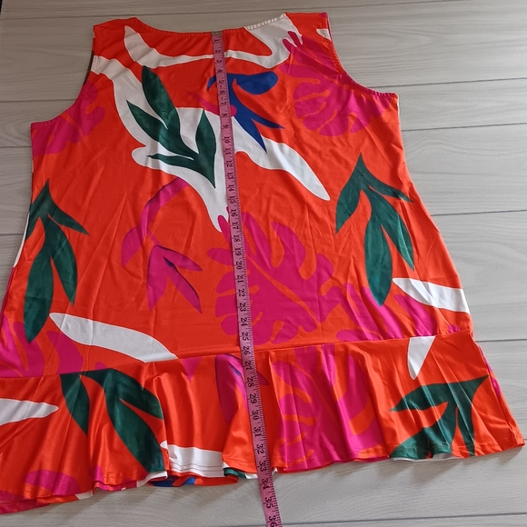 Women Fashion Graphic Printed Plus Size Ruffled Dress - Picture 8 of 11